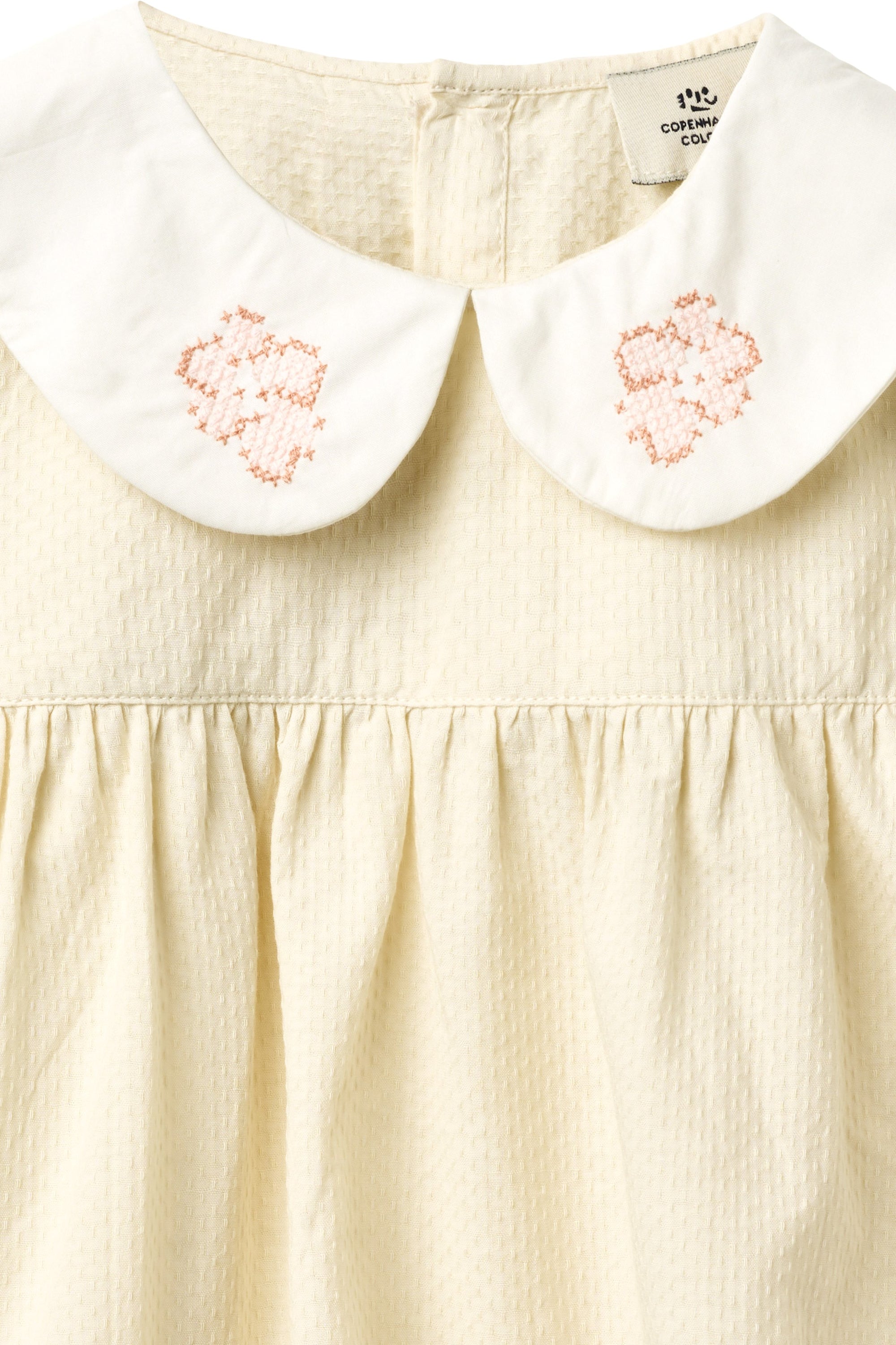 BLOUSE W. DECO EDGE