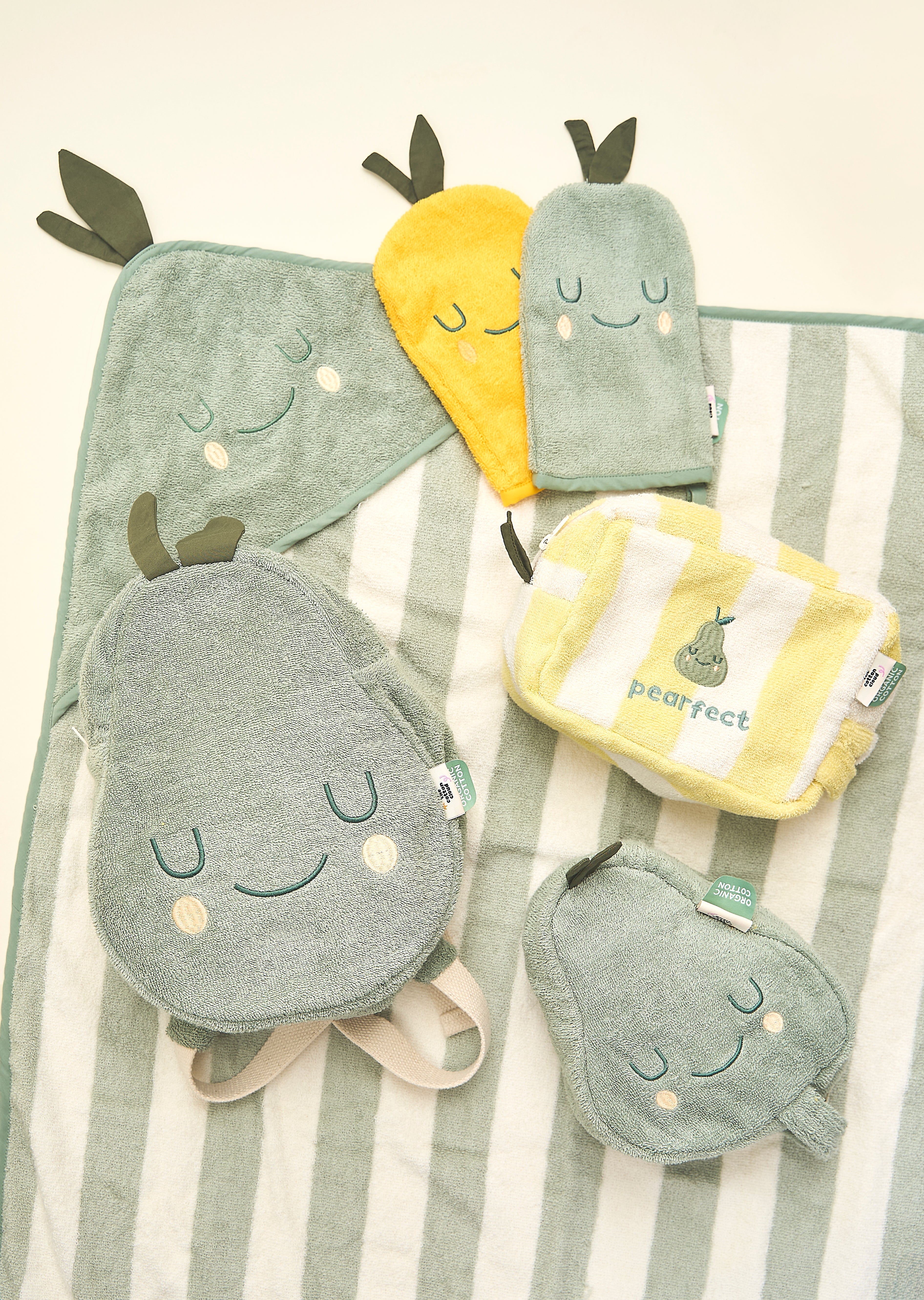 Hooded Towel Pedro Pear