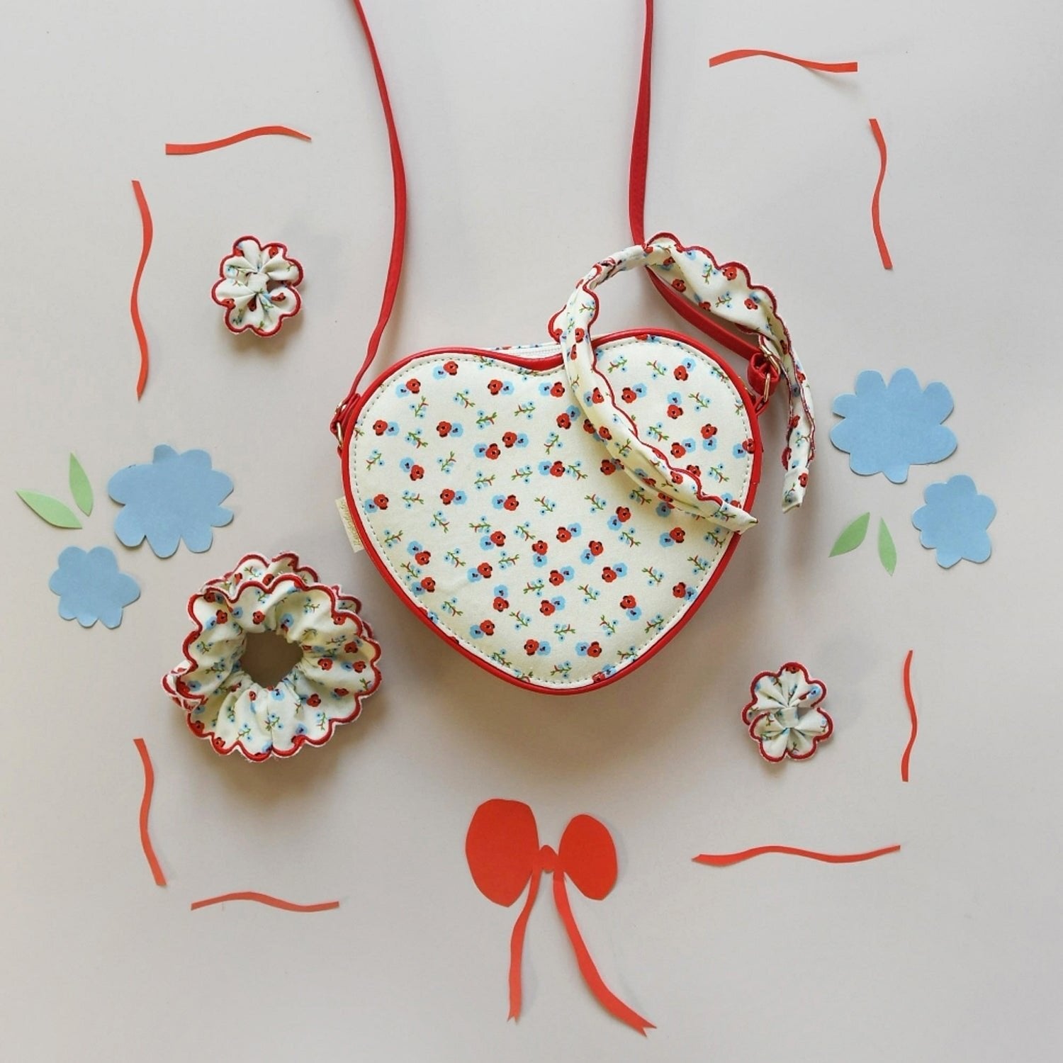 Martha Ditsy Scalloped Headband