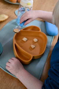 Lili the Bear Bowl Ocean